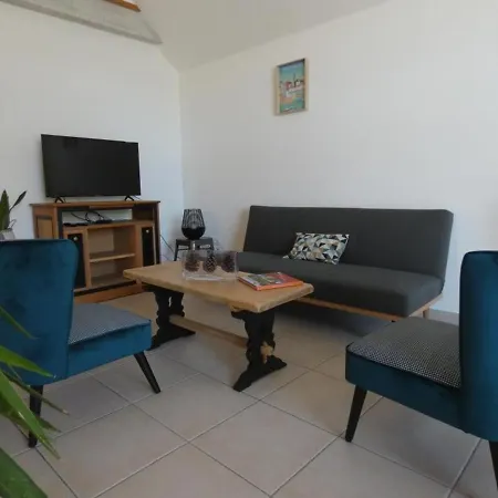 Maison Renovee De 112m², 4 Chambres, A 800m Des Plages, Avec Jardin, Proche Commerces. - Fr-1-540-188 Prázdninový dům Notre-Dame-de-Monts