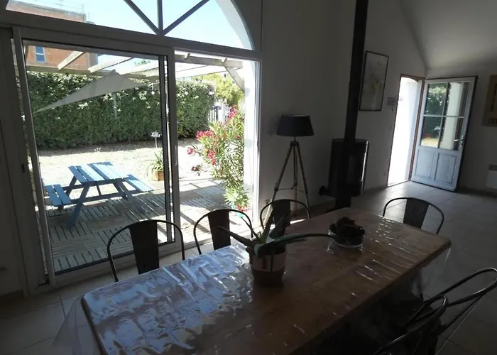 Maison Renovee, 8 Pers, Animaux Admis, Jardin - Fr-1-540-188 *