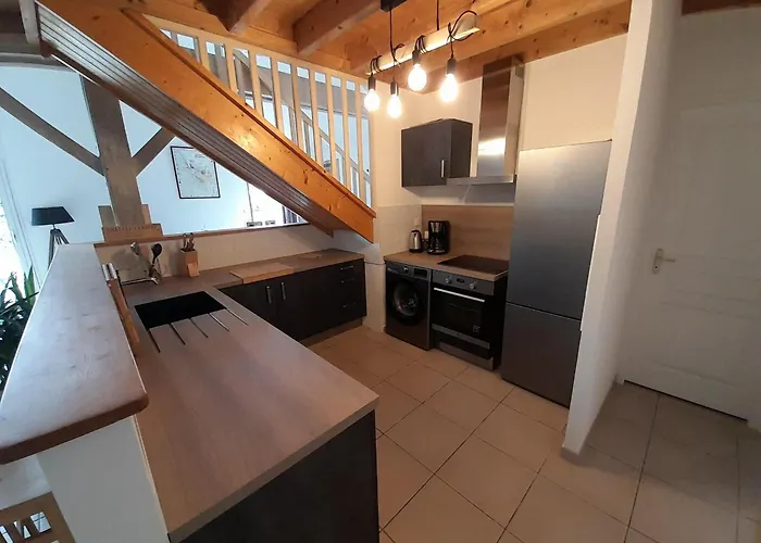 別荘 Maison Renovee, 8 Pers, Animaux Admis, Jardin - Fr-1-540-188 *